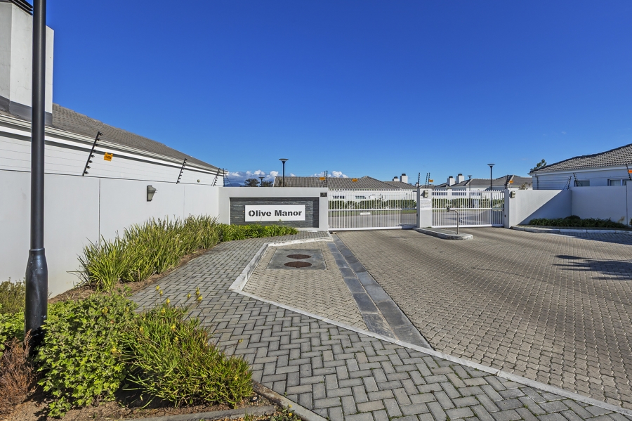 3 Bedroom Property for Sale in Jagtershof Western Cape